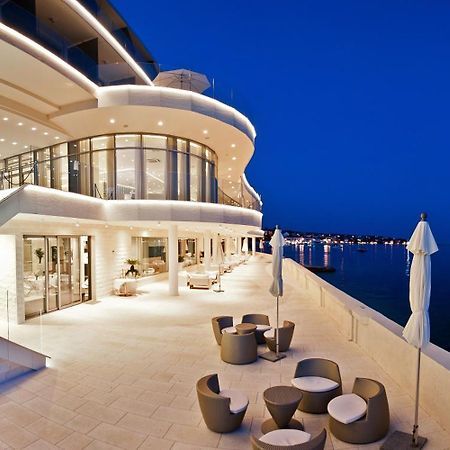סלצה Luxury Hotel Amabilis מראה חיצוני תמונה